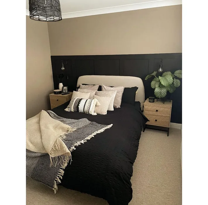 Dulux Brave Ground 10YY 30/106 bedroom with black panelling