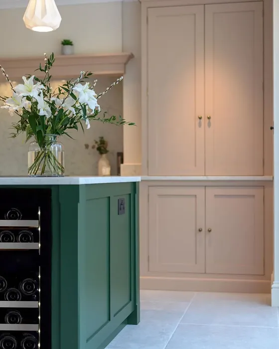 Farrow and Ball Calamine kitchen cabinets picture