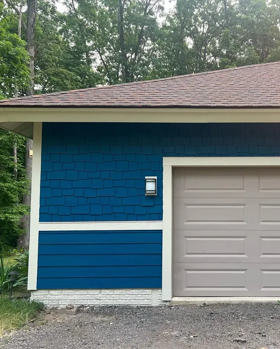 Connor's Lakefront garage paint