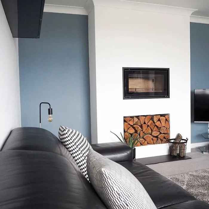 Dulux Denim Drift living room fireplace paint review