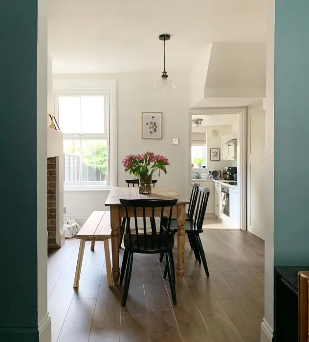 Dulux Timeless dining room paint