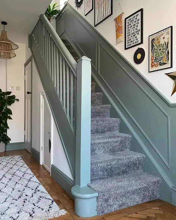 Farrow and Ball 79 stairs color