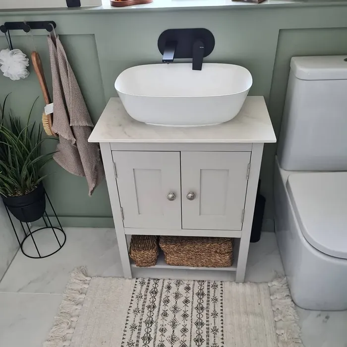 Farrow and Ball Purbeck Stone bathroom review