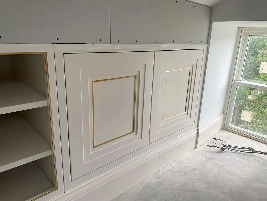 Little Greene Hollyhock 25 painted cabinets