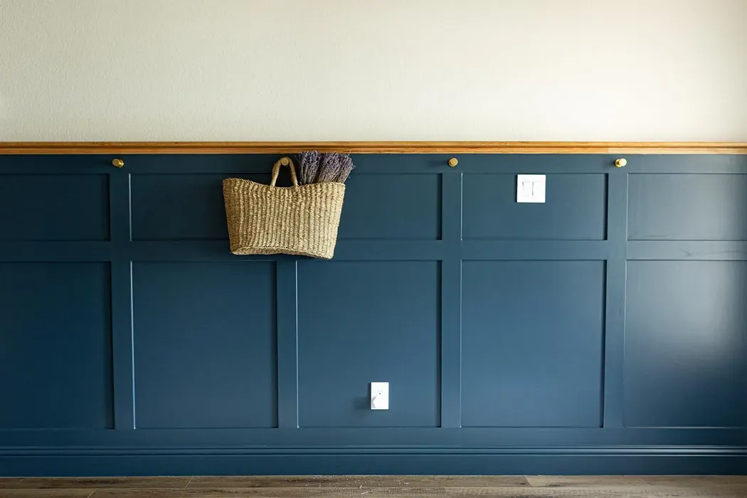 SW 7615 wall panelling color