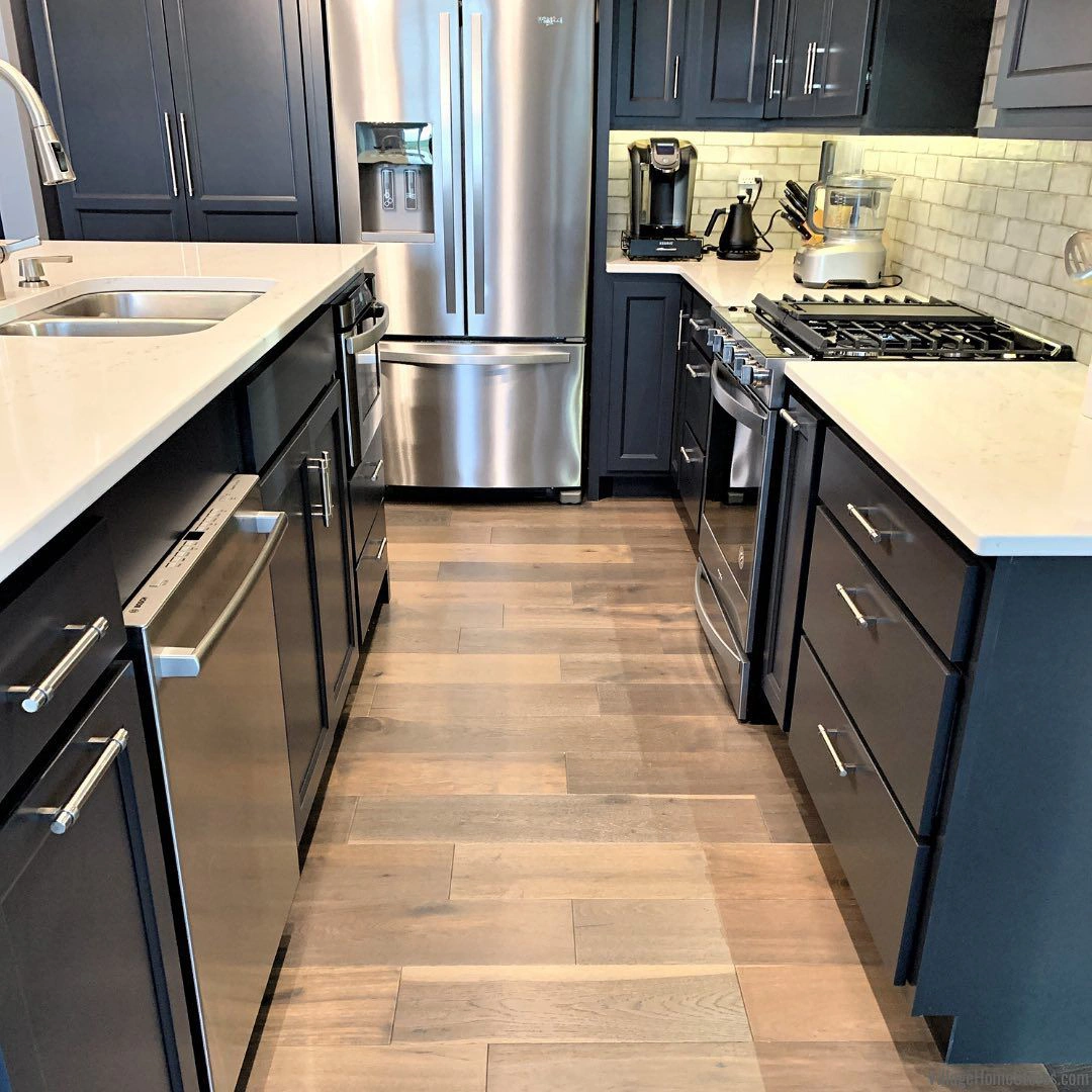 Sherwin williams charcoal blue kitchen cabinets
