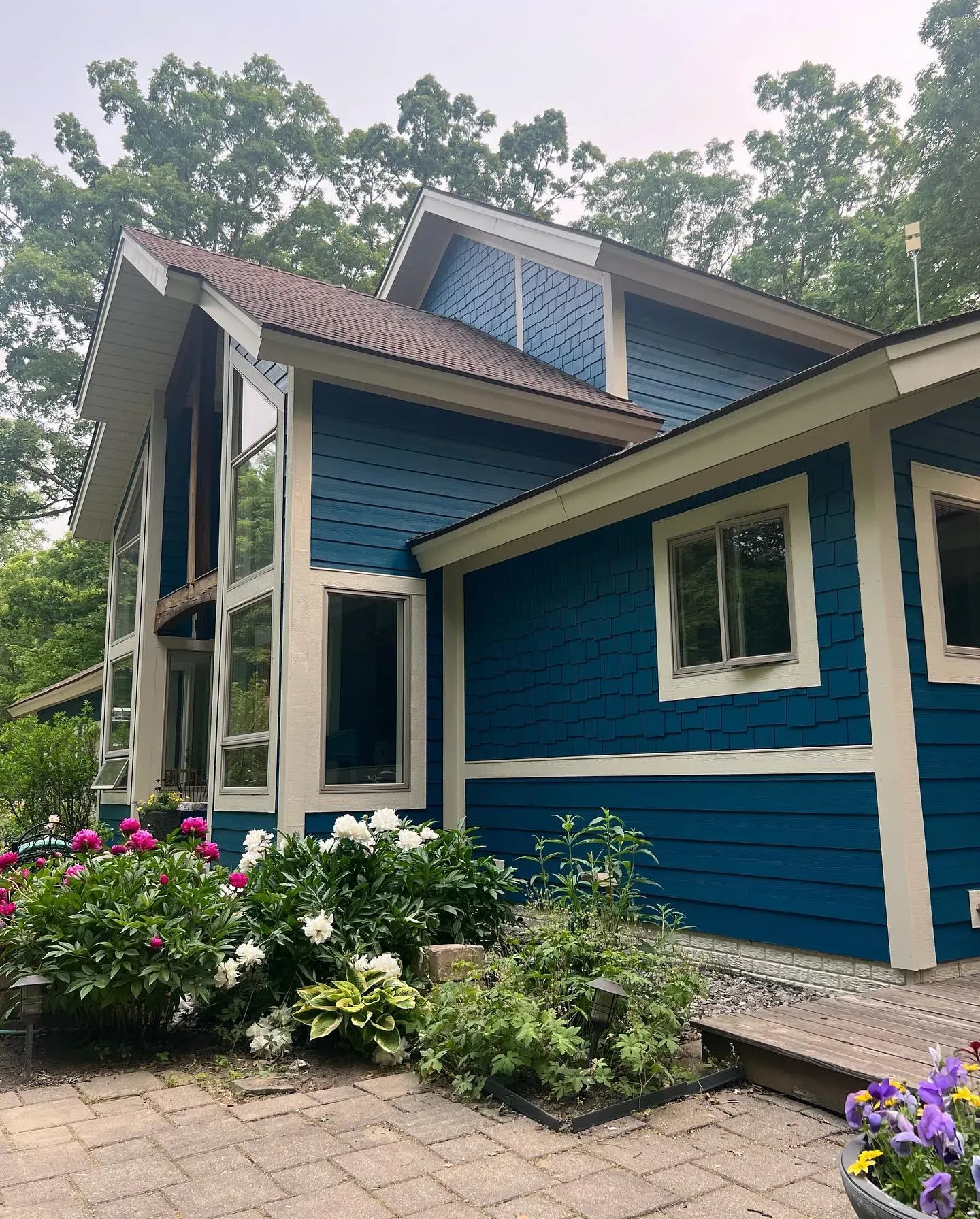 Sherwin Williams Connor's Lakefront house exterior color review