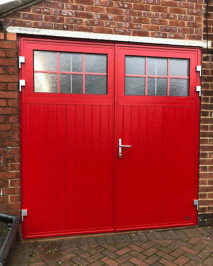 RAL Classic  Carmine red RAL 3002 garage door