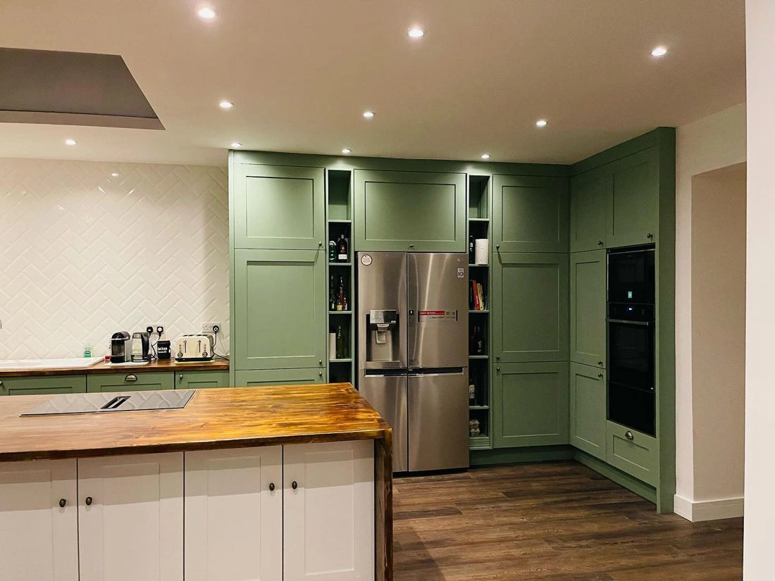 Farrow and Ball Breakfast Room Green 81 kitchen cabinets