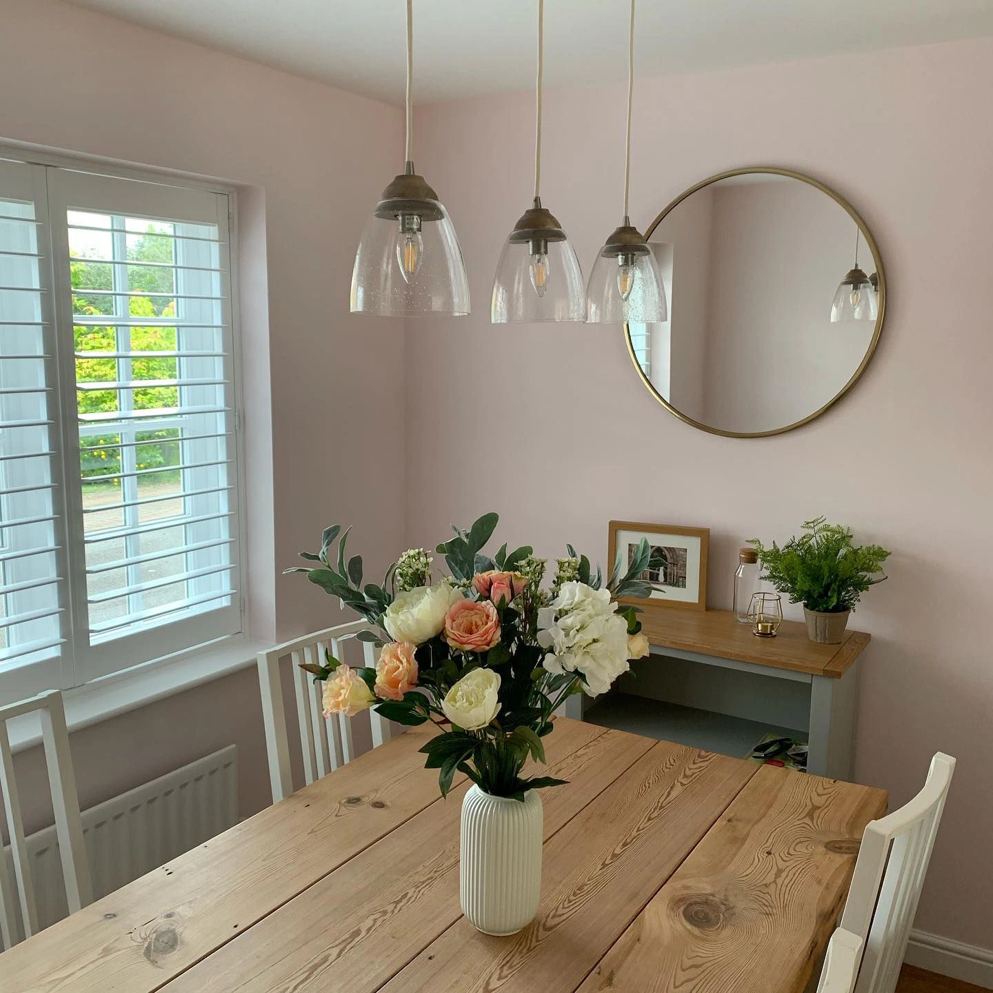 Farrow and Ball Middleton Pink 245 dining room