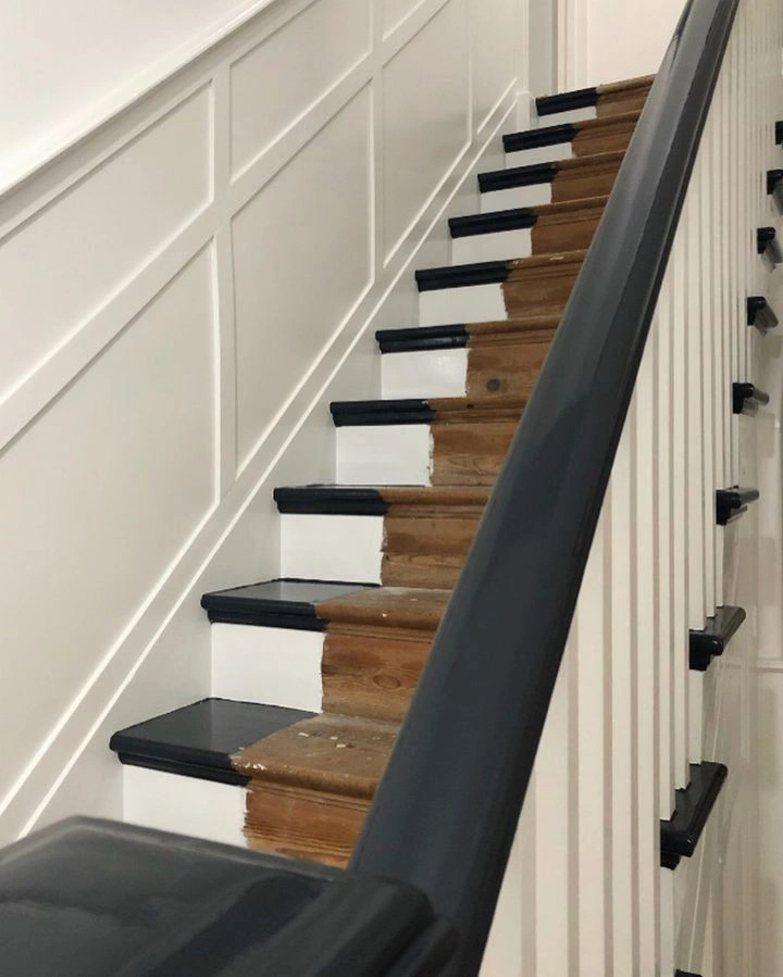 Farrow and Ball New White 59 stairs