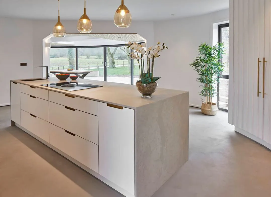 White kitchen with Loft White Little Greene review