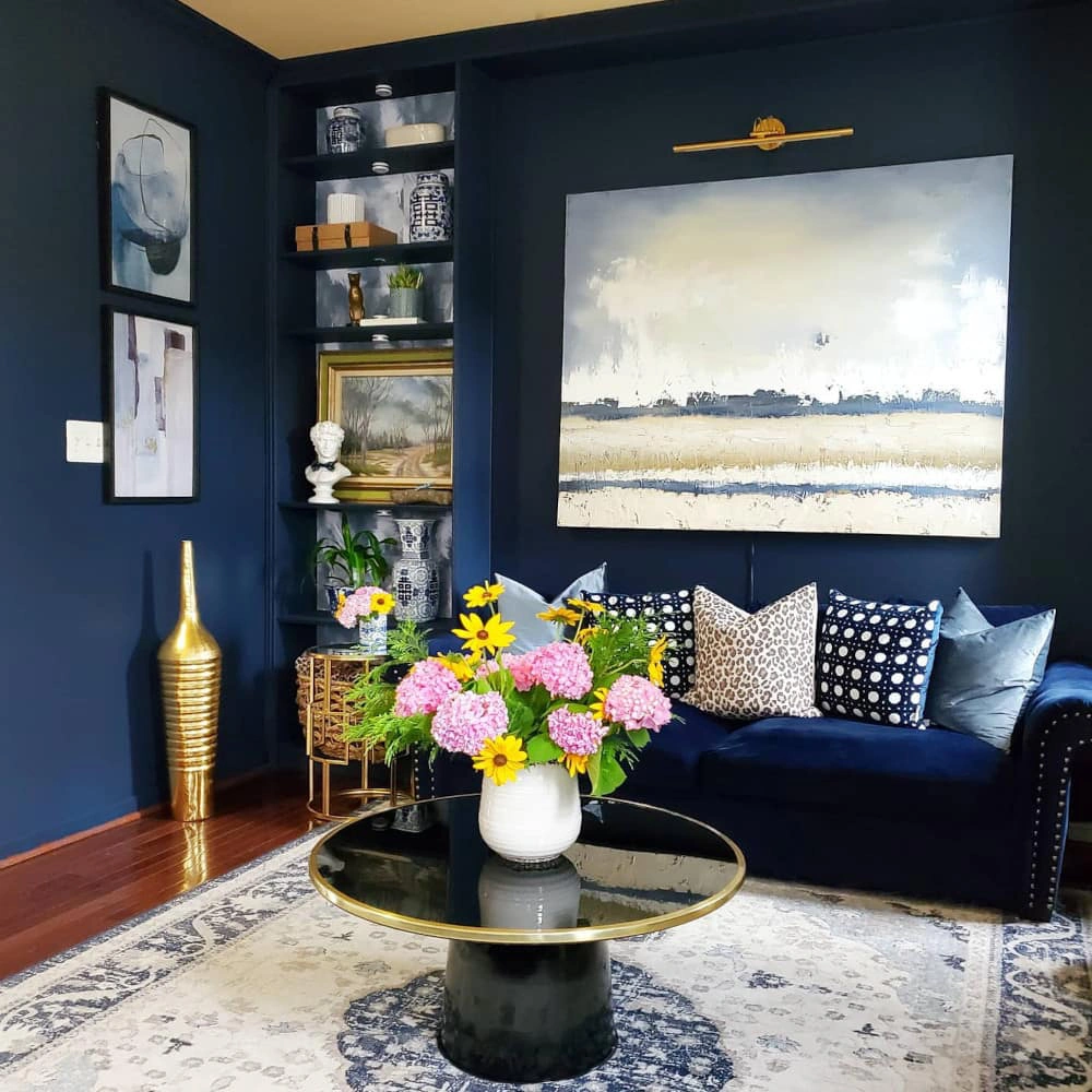 Blue living room decoration with Sherwin Williams Naval paint