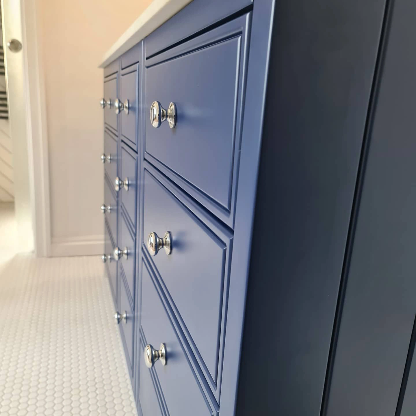 Sapphire blue RAL 5003 painted furniture