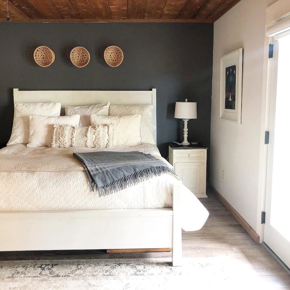 Dark grey accent bedroom wall Peppercorn by Sherwin Williams