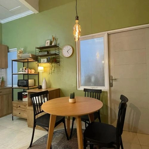 Photo of color Jotun 8109 April Green Photo of color Jotun 8109 April Green