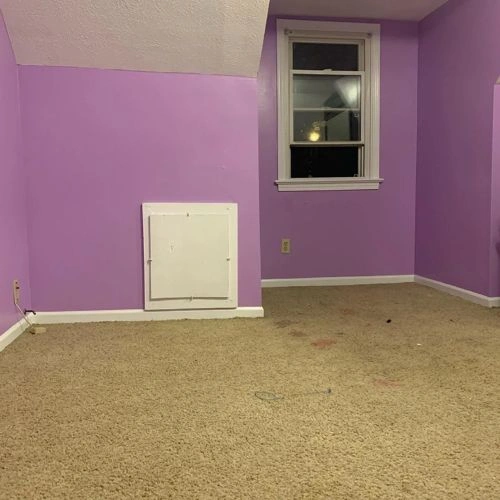 Photo of color Behr P570-3 Flower Girl