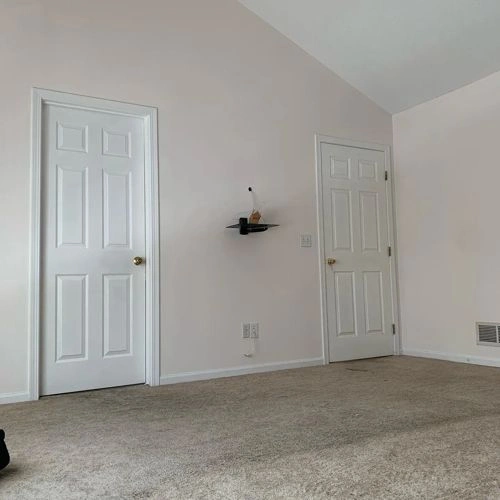 Photo of color Behr RD-W05 Moonlit Beach