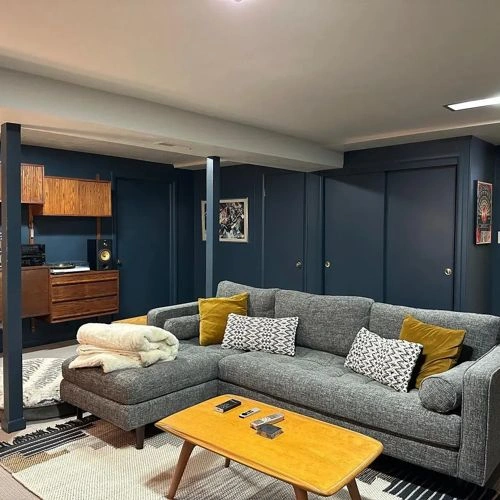 Photo of color Behr S470-7 Undersea