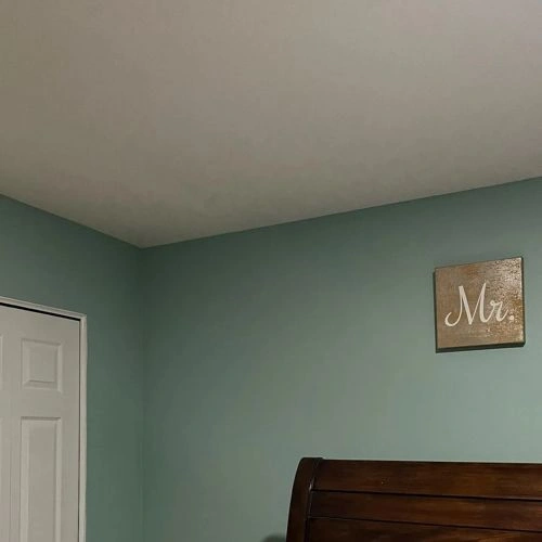 Photo of color Behr M430-3 Wintergreen Dream