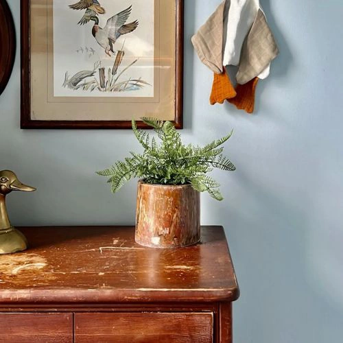 Photo of color Benjamin Moore 1633 Brittany Blue