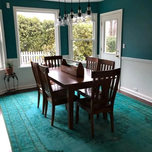 Photo of color Benjamin Moore 742 Largo Teal