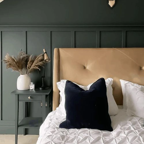 Photo of color Benjamin Moore 1575 Rainy Afternoon