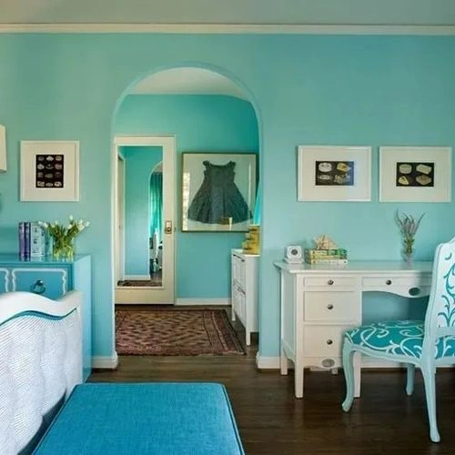 Photo of color Benjamin Moore 730 San Clemente Teal