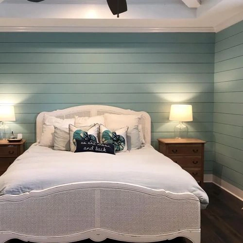 Photo of color Sherwin Williams SW 9051 Aquaverde