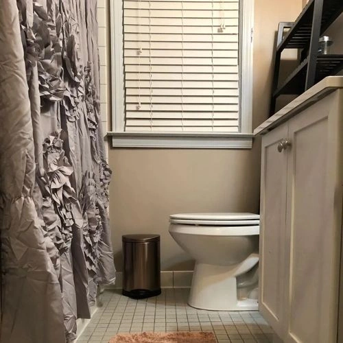 Photo of color Behr N230-3 Armadillo