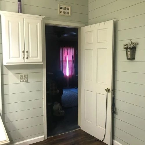 Photo of color Behr HDC-CT-25 Bayberry Frost