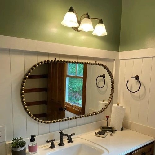 Photo of color Behr N390-4 Bitter Sage