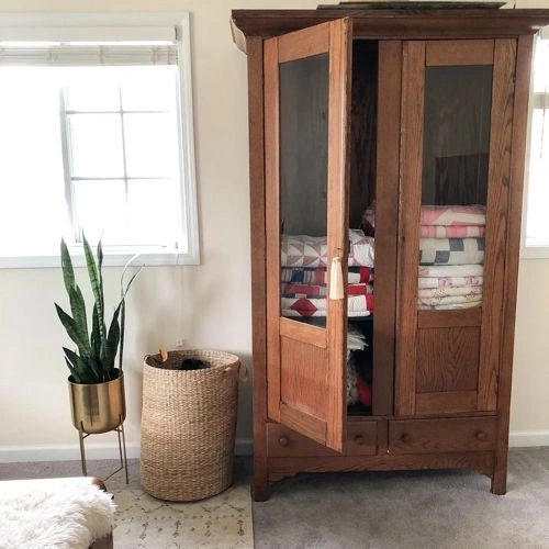 Photo of color Behr 13 Cottage White