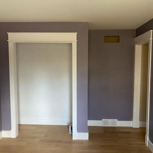 Photo of color Behr N560-4 Evening in Paris