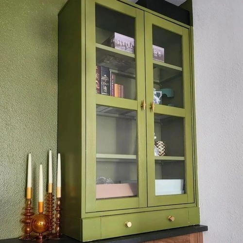 Photo of color Behr S340-7A Garnish