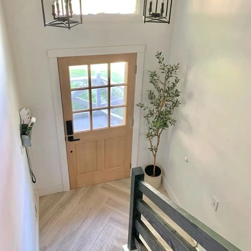 Photo of color Behr PPU10-13 Snowy Pine