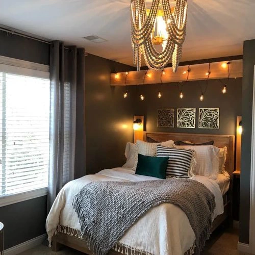 Photo of color Benjamin Moore HC-167 Amherst Gray