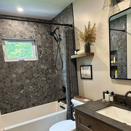 Photo of color Benjamin Moore 860 Apparition Photo of color Benjamin Moore 860 Apparition