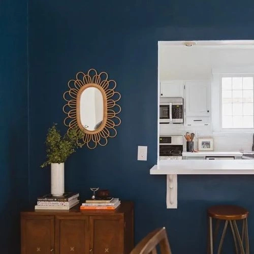 Photo of color Benjamin Moore 2062-30 Blue Danube