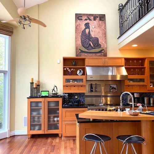 Photo of color Benjamin Moore 2151-50 Bronzed Beige