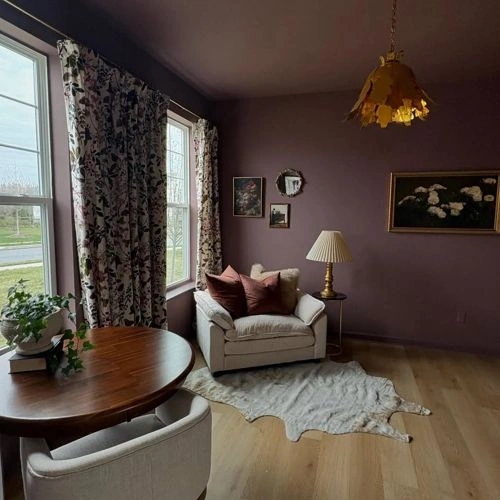 Photo of color Benjamin Moore 2113-40 Cinnamon Slate