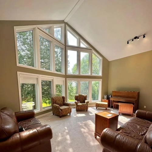 Photo of color Benjamin Moore 2142-40 Dry Sage