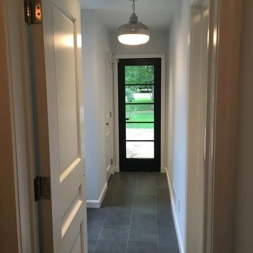 Photo of color Benjamin Moore 2134-70 Genesis White