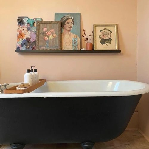 Photo of color Benjamin Moore HC-56 Georgetown Pink Beige