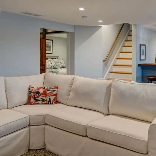 Photo of color Benjamin Moore CSP-575 Ice Fog