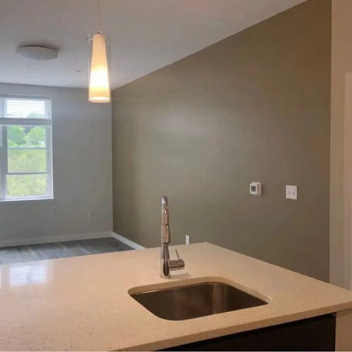 Photo of color Benjamin Moore HC-88 Jamesboro Gold