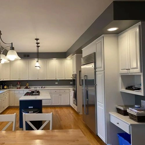 Photo of color Benjamin Moore CW-695 Lampblack Photo of color Benjamin Moore CW-695 Lampblack