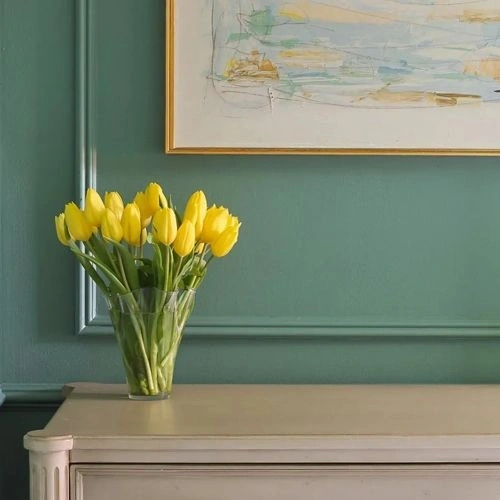 Photo of color Benjamin Moore HC-131 Lehigh Green