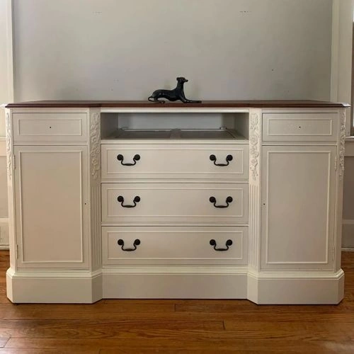 Photo of color Benjamin Moore OC-34 Marble White