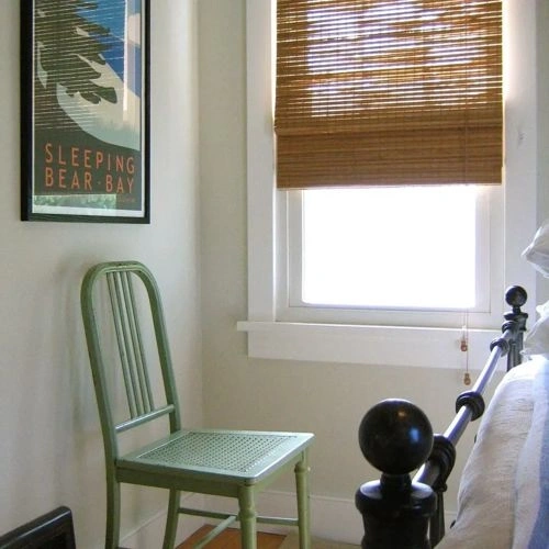 Photo of color Benjamin Moore OC-42 Old Prairie